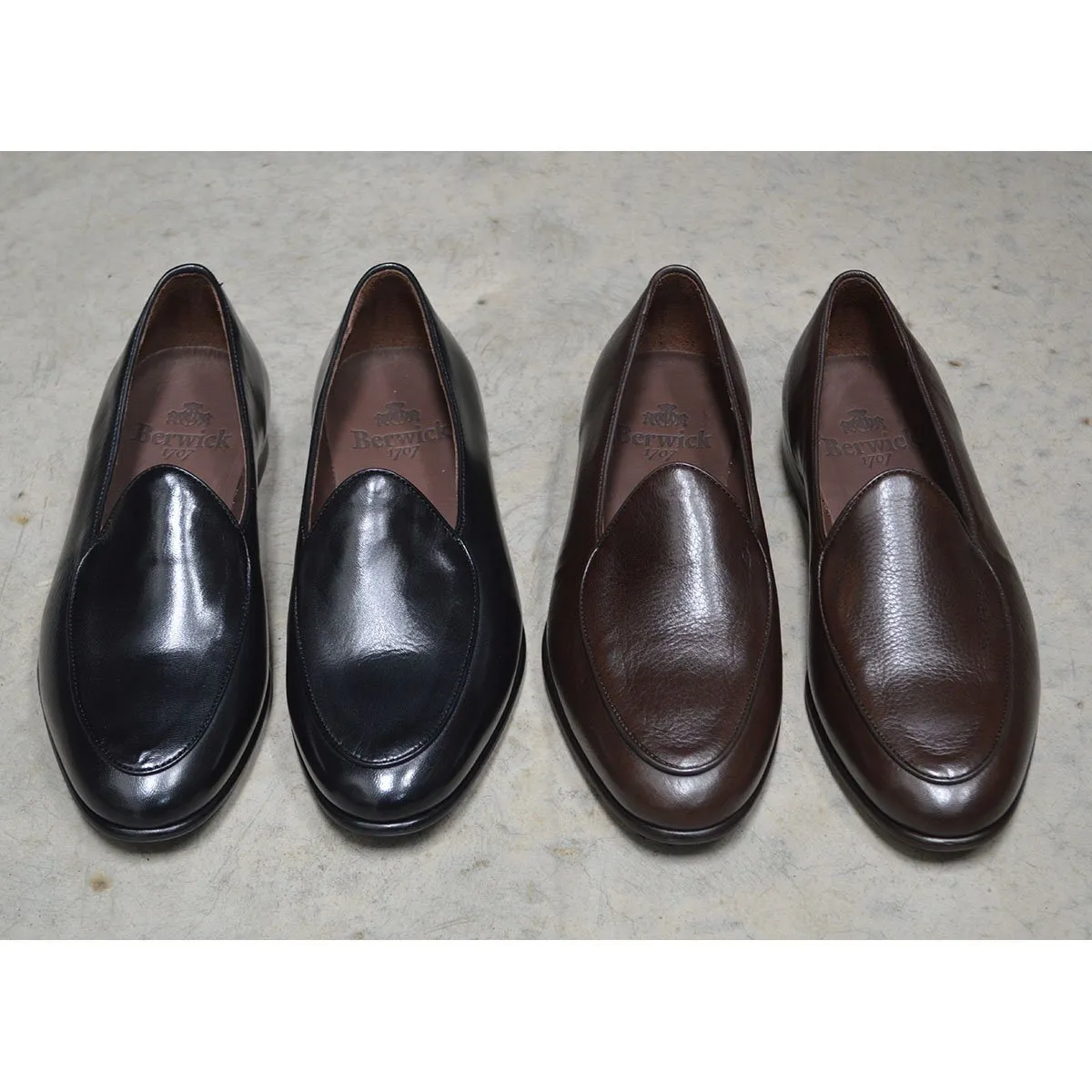 Berwick 1707 Classic Belgian Loafer (4950) -Dark Brown Deerskin