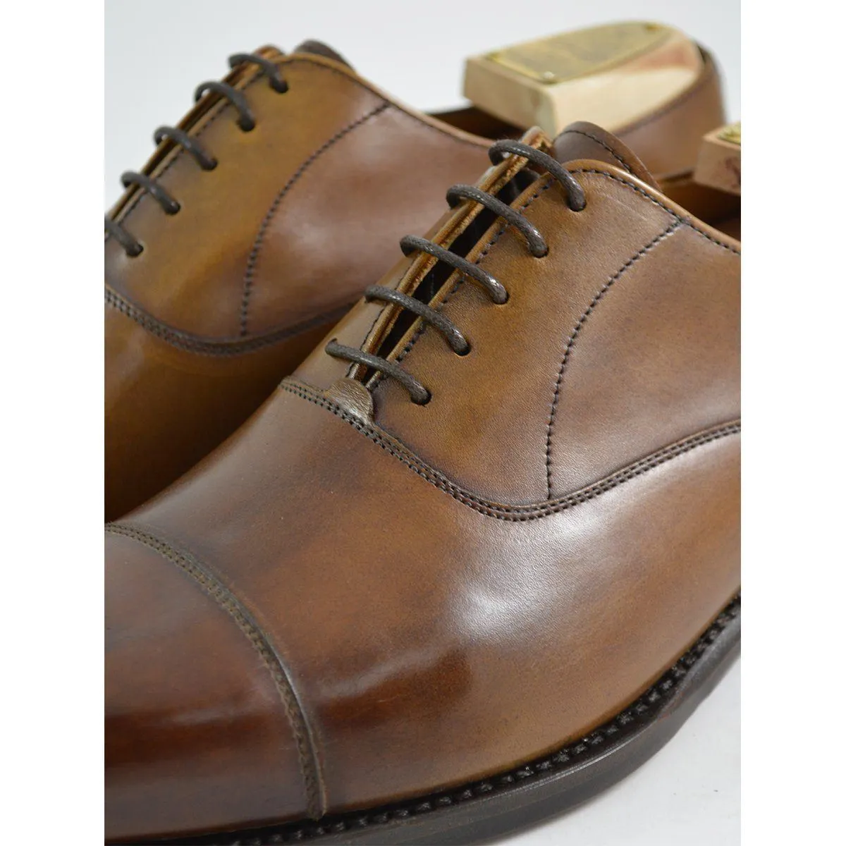 Berwick 1707 Straight Cap Oxford (2428) - Tan