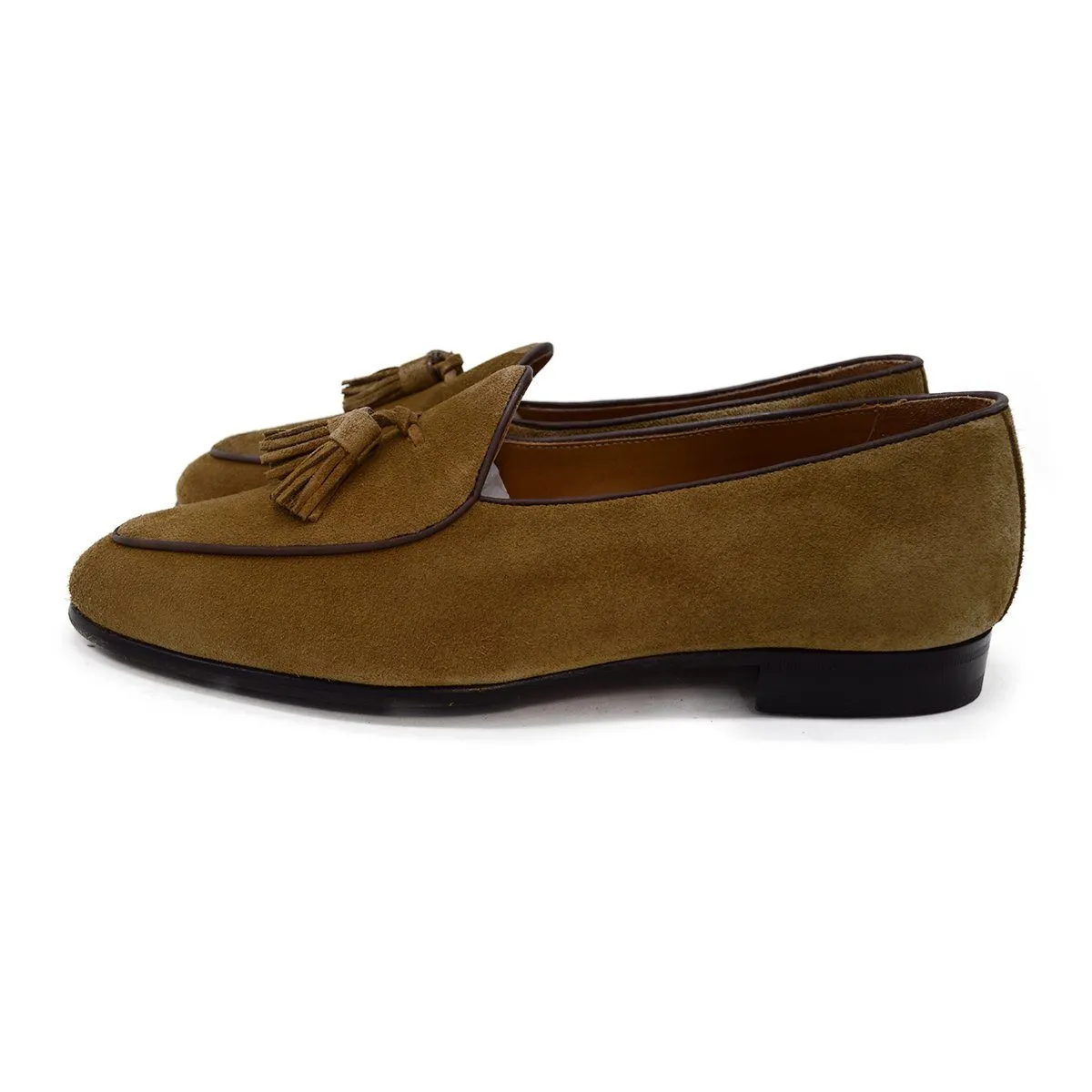 Berwick 1707 Tassel Belgian Loafer (5084) -Kudu Reverse Suede In Peanut