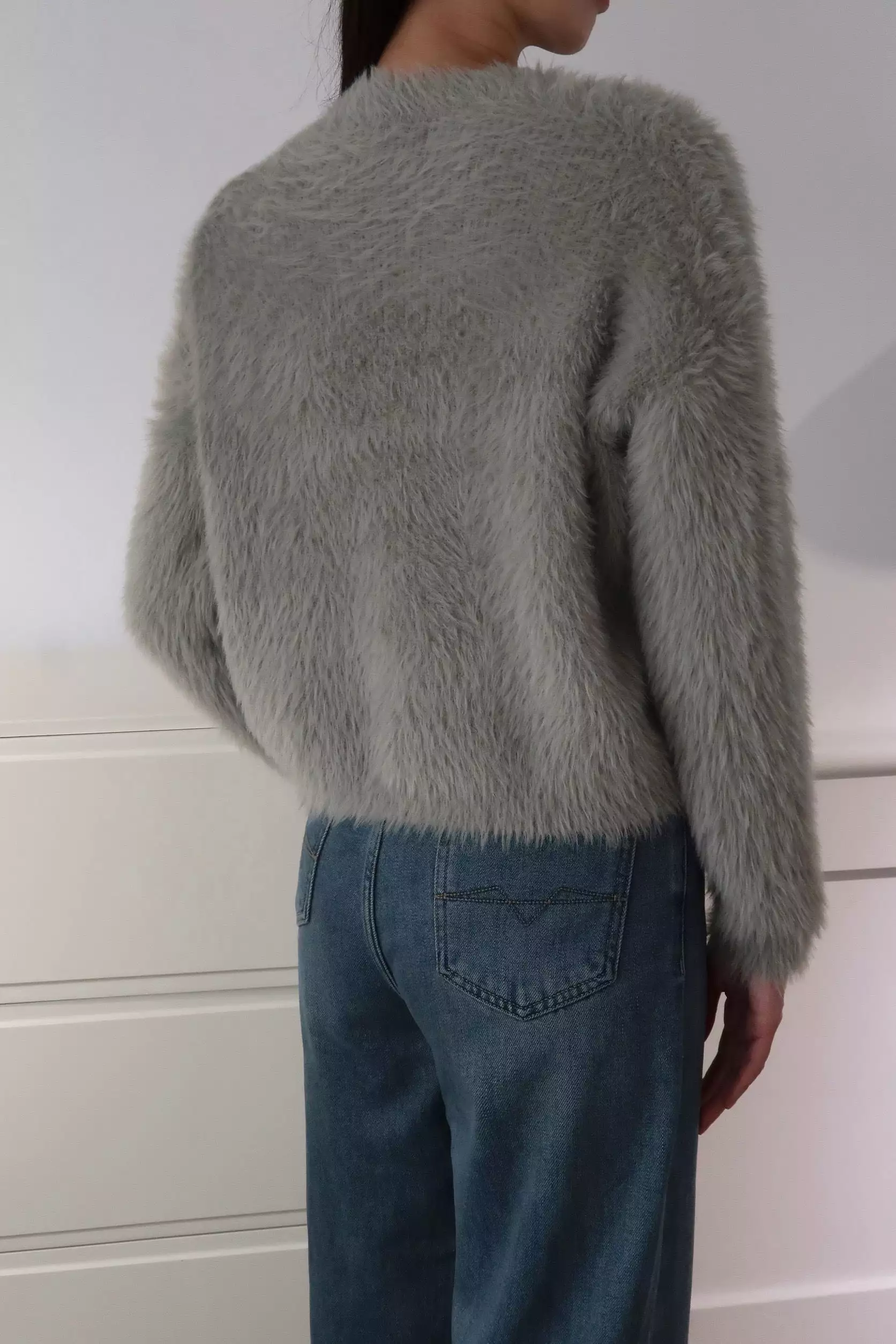 Charmed fluffy cardigan in grey