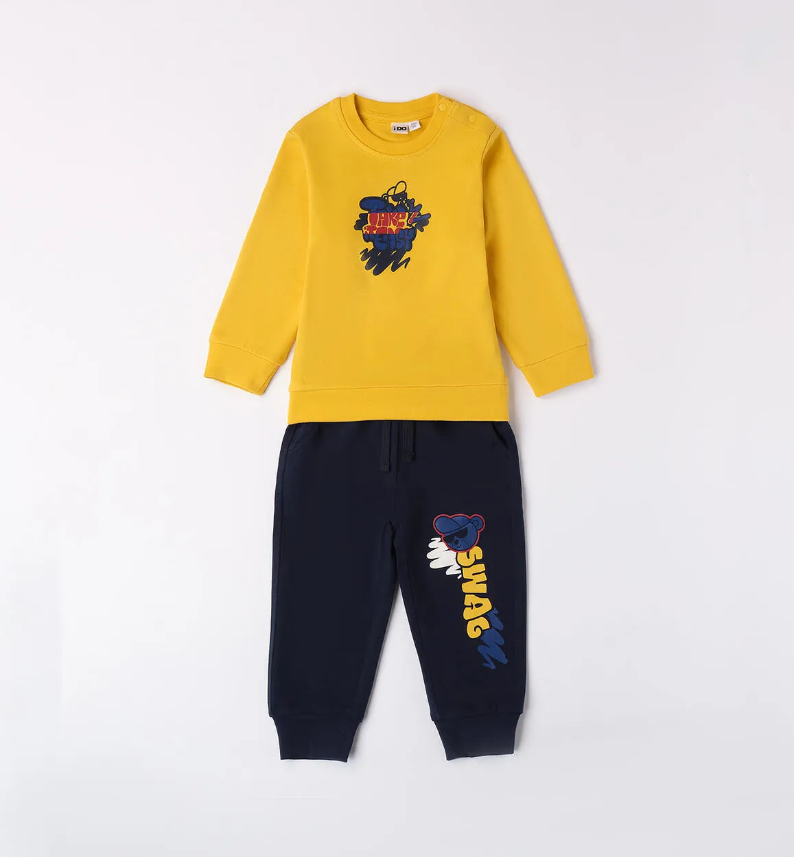 Two-piece baby suit