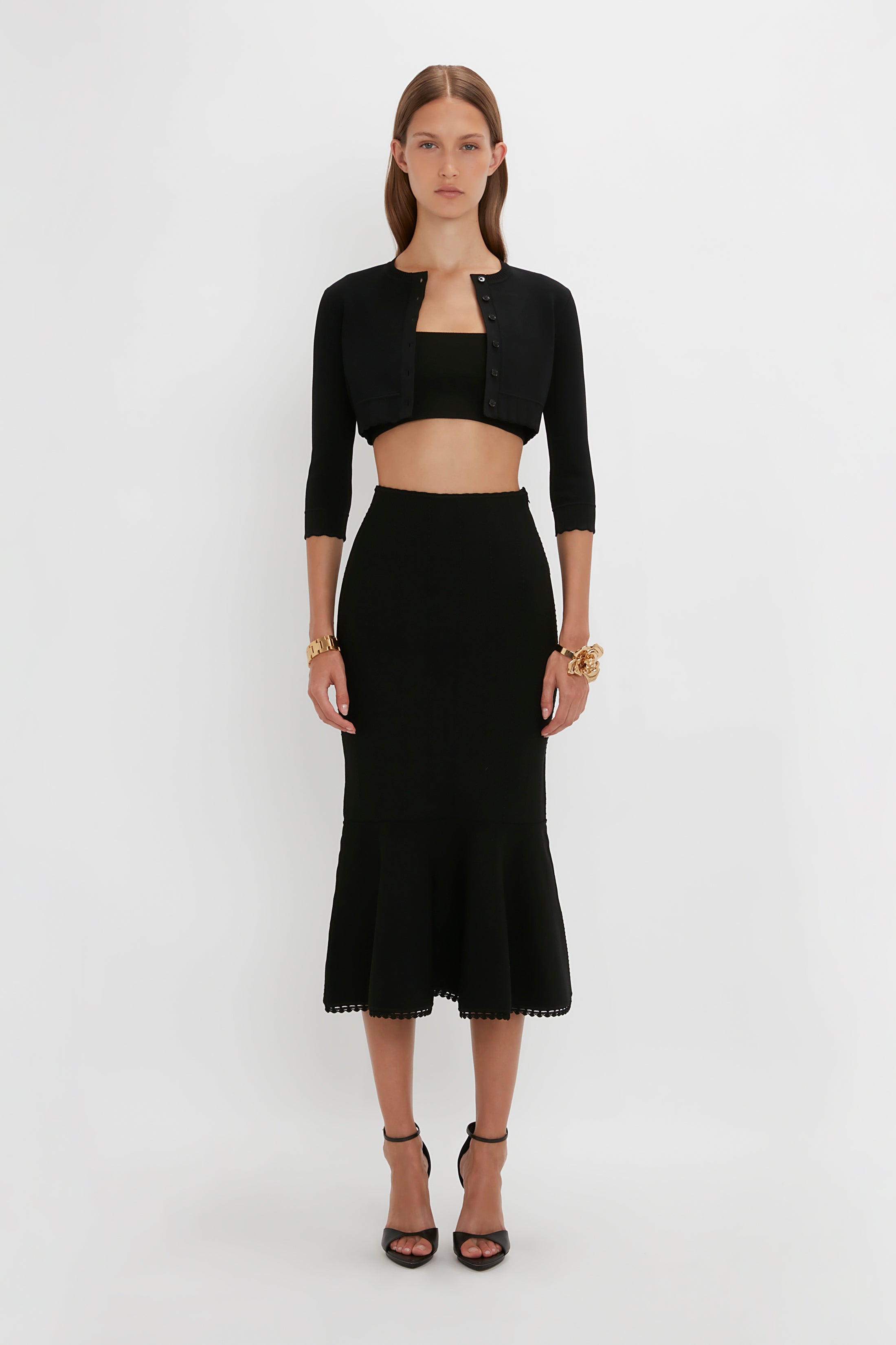 VB Body Cropped Cardigan In Black